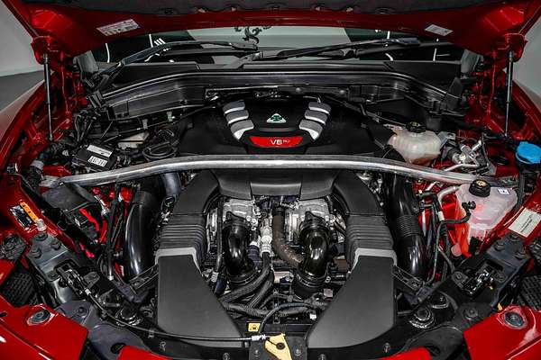 2024 Alfa Romeo Stelvio Quadrifoglio Super Sport Series 5
