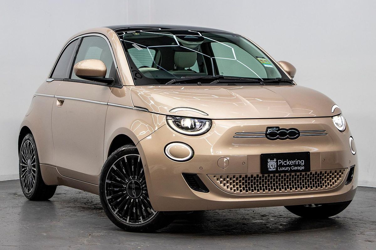 2023 Fiat 500e La Prima
