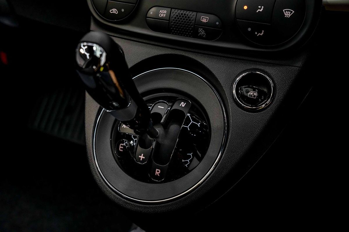 2024 Fiat 500 Dolcevita