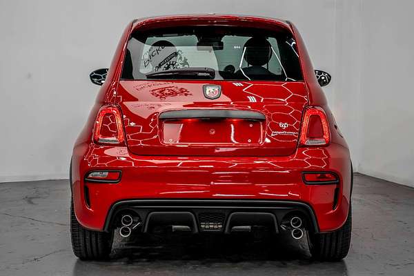 2024 Abarth 695 Competizione