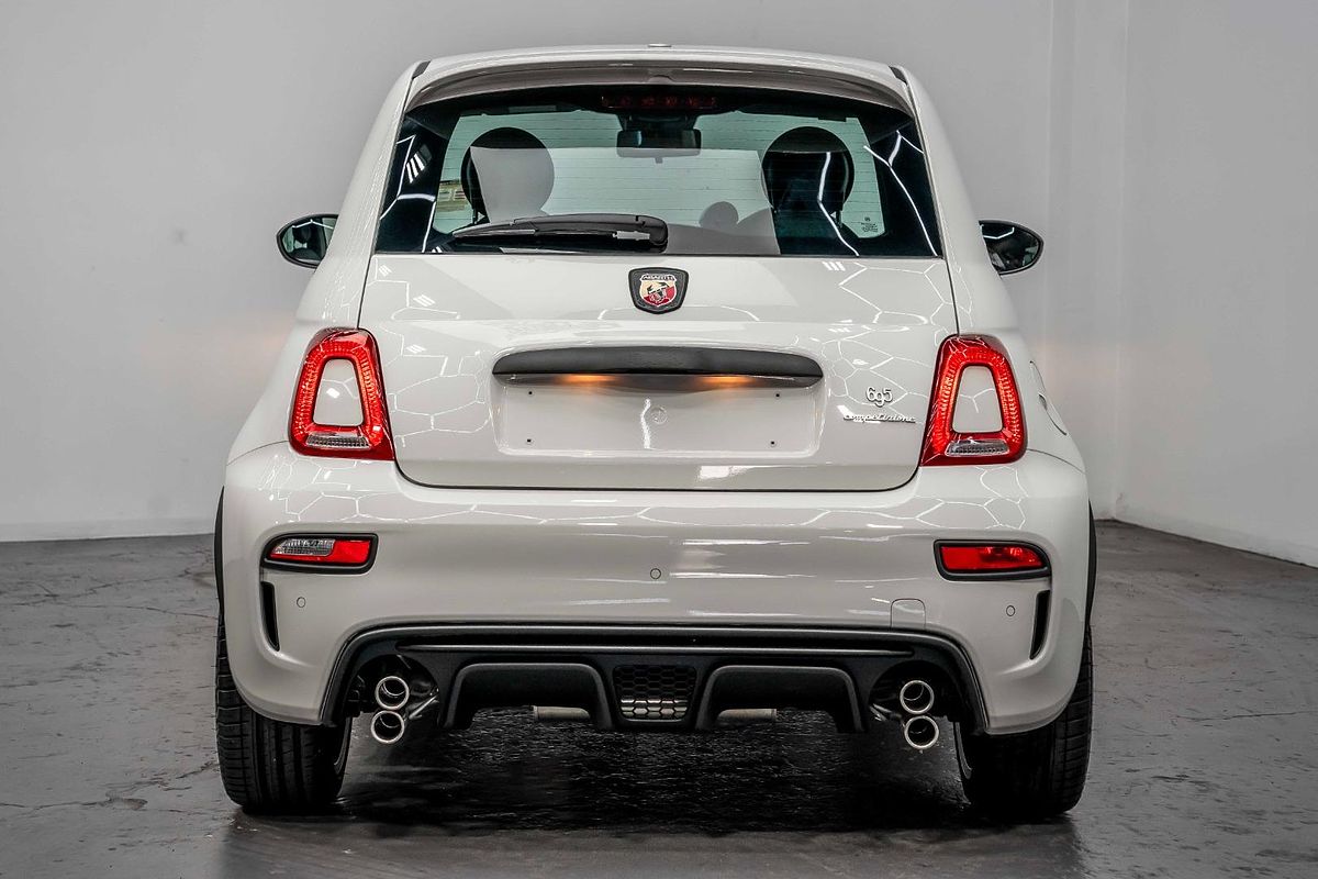 2024 Abarth 695 Competizione
