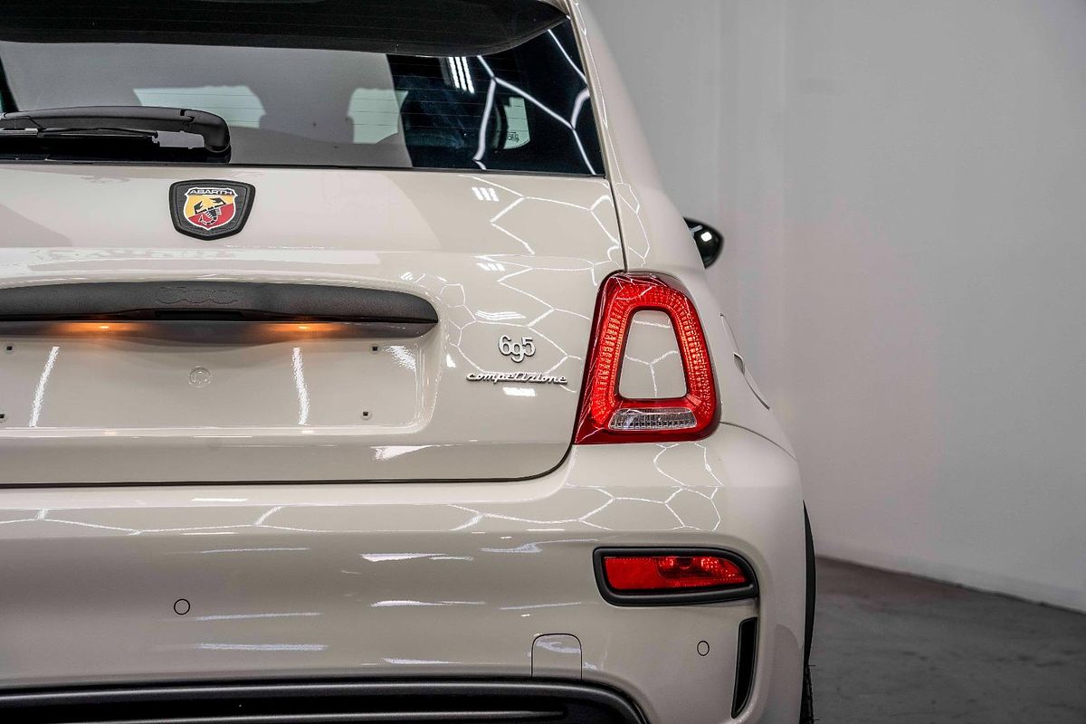 2024 Abarth 695 Competizione