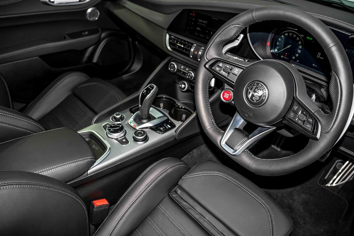 2023 Alfa Romeo Giulia Veloce Series 4