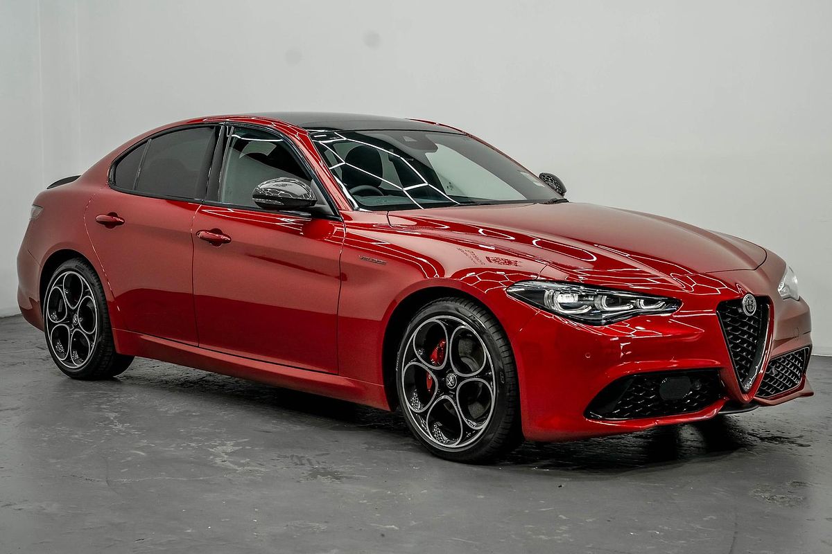 2023 Alfa Romeo Giulia Veloce Series 4