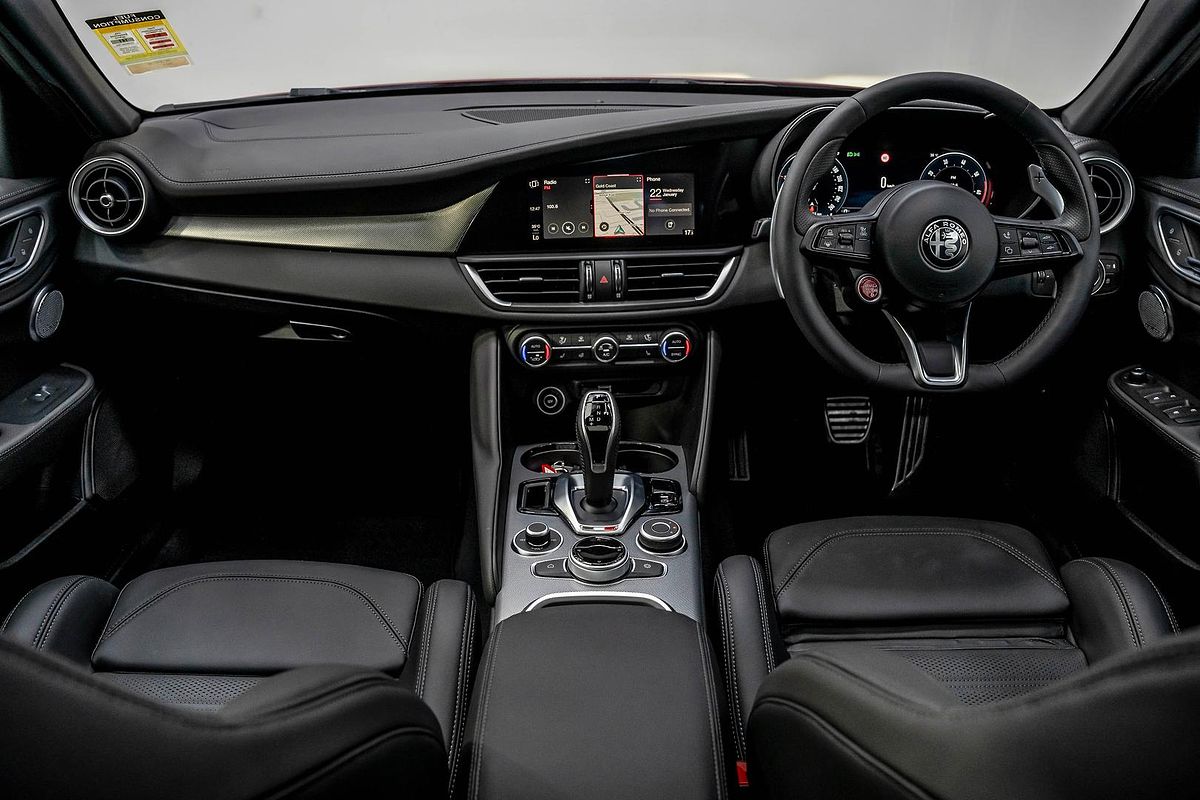 2023 Alfa Romeo Giulia Veloce Series 4