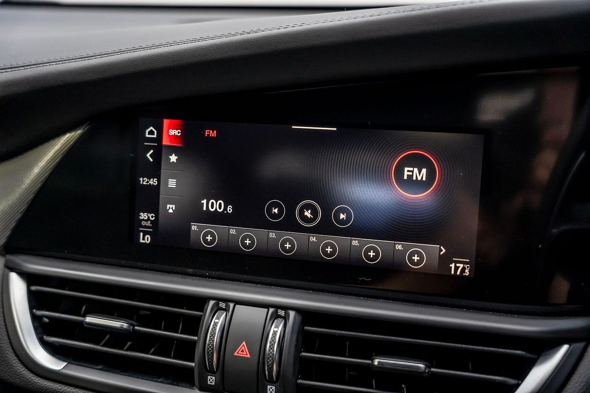 2023 Alfa Romeo Giulia Veloce Series 4