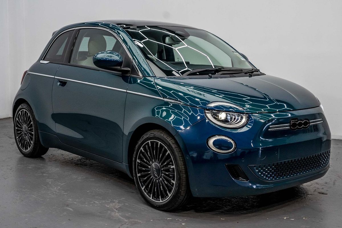 2023 Fiat 500e La Prima