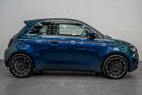 2023 Fiat 500e La Prima