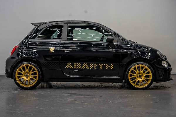 2024 Abarth 695 75 Anniversario