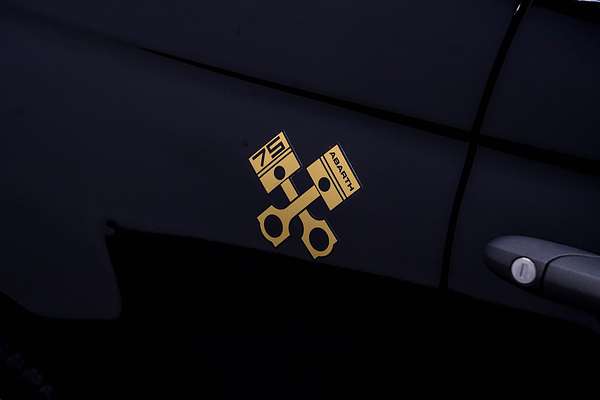 2024 Abarth 695 75 Anniversario