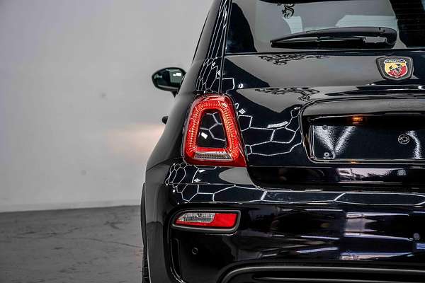 2024 Abarth 695 75 Anniversario