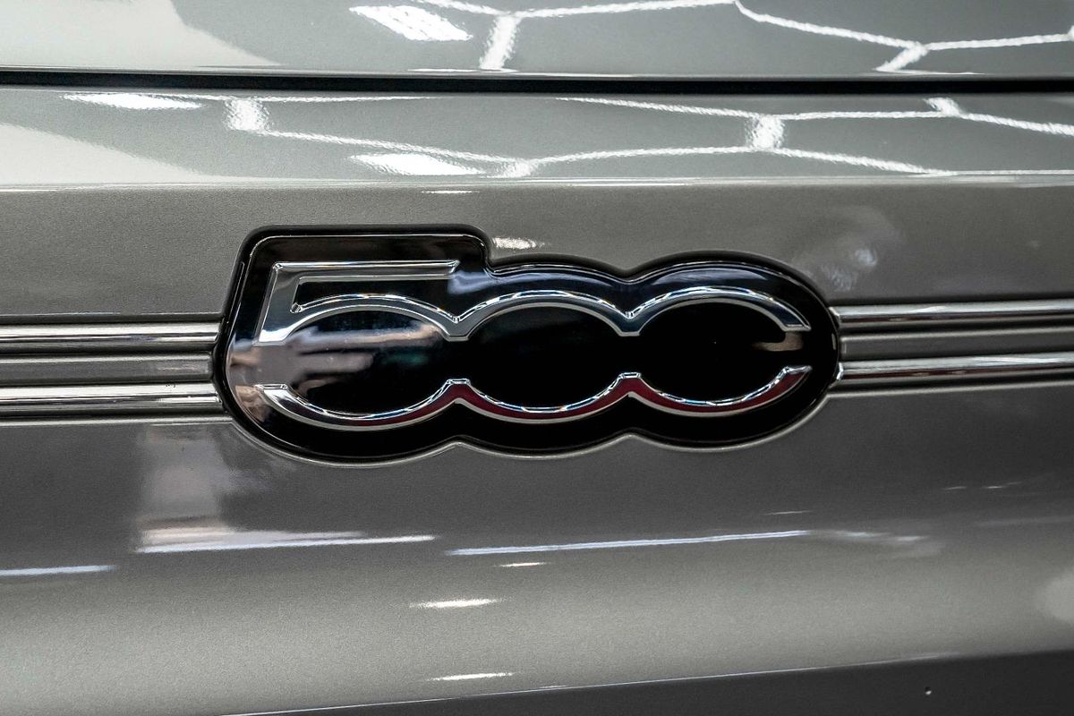 2023 Fiat 500e La Prima