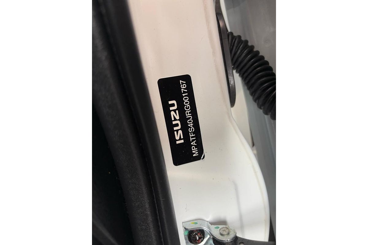 2024 Isuzu D-MAX X-TERRAIN 4X4