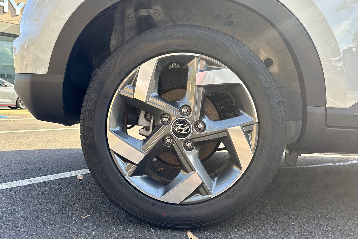 2024 Hyundai Venue Active QX.V5