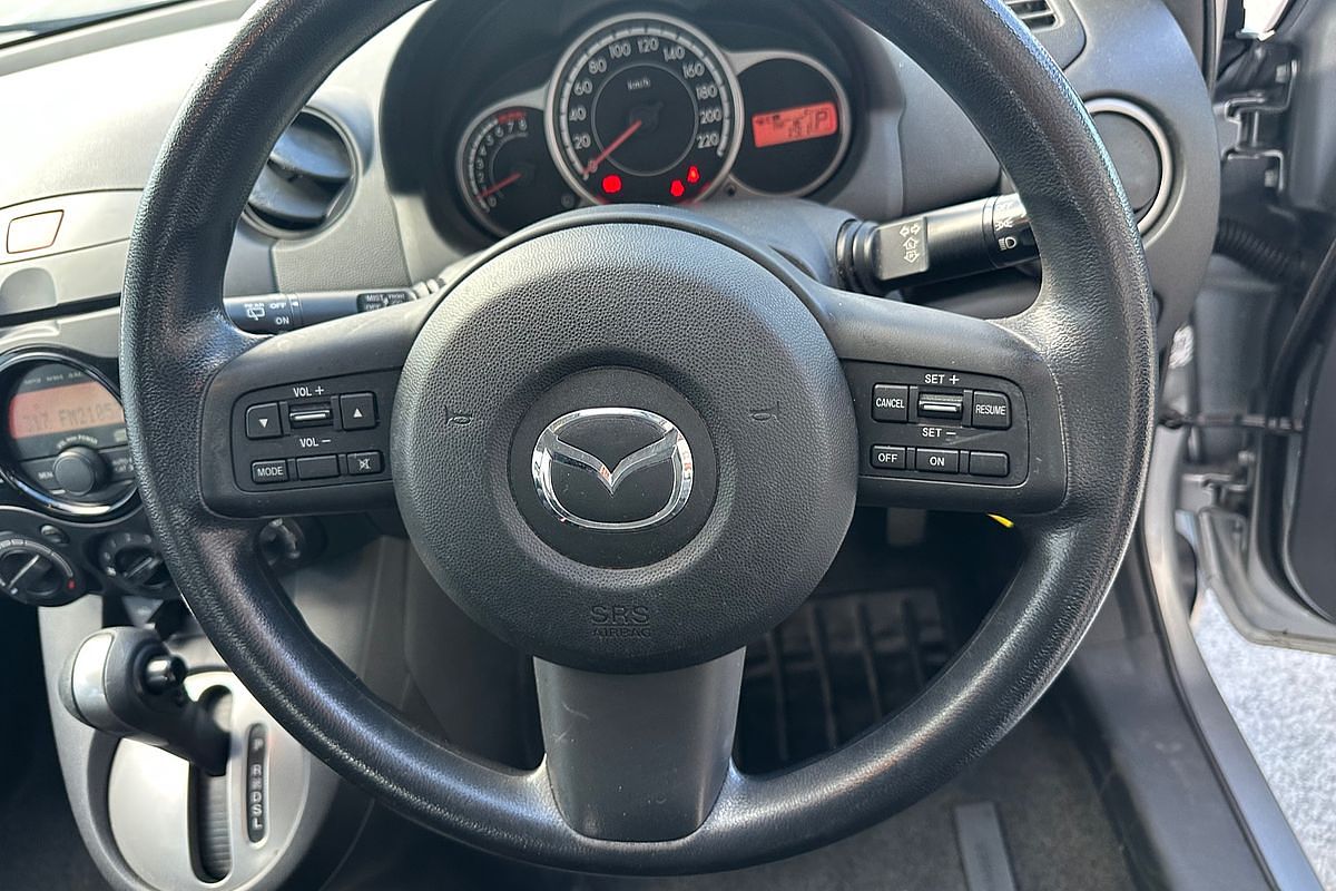 2013 Mazda 2 Neo DE Series 2