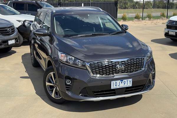 2019 Kia Sorento SLi UM