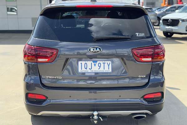 2019 Kia Sorento SLi UM