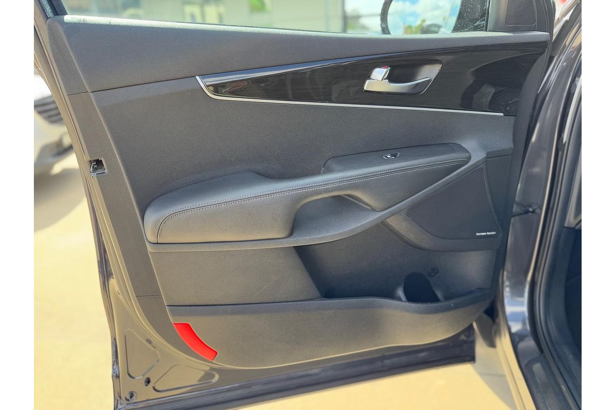 2019 Kia Sorento SLi UM
