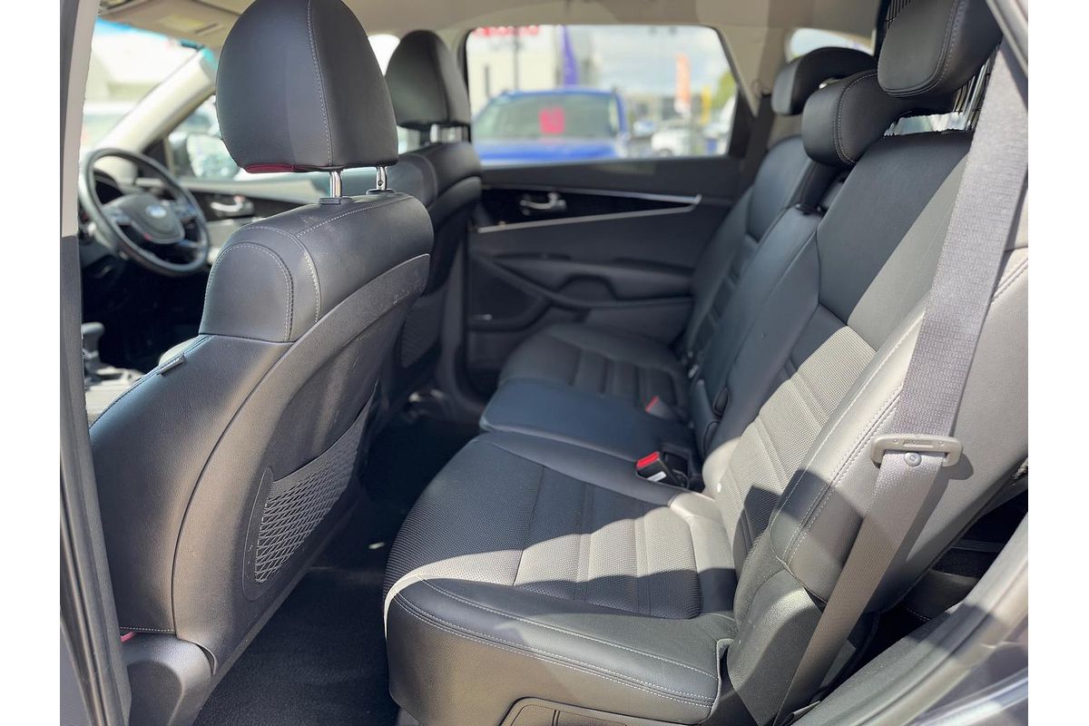 2019 Kia Sorento SLi UM