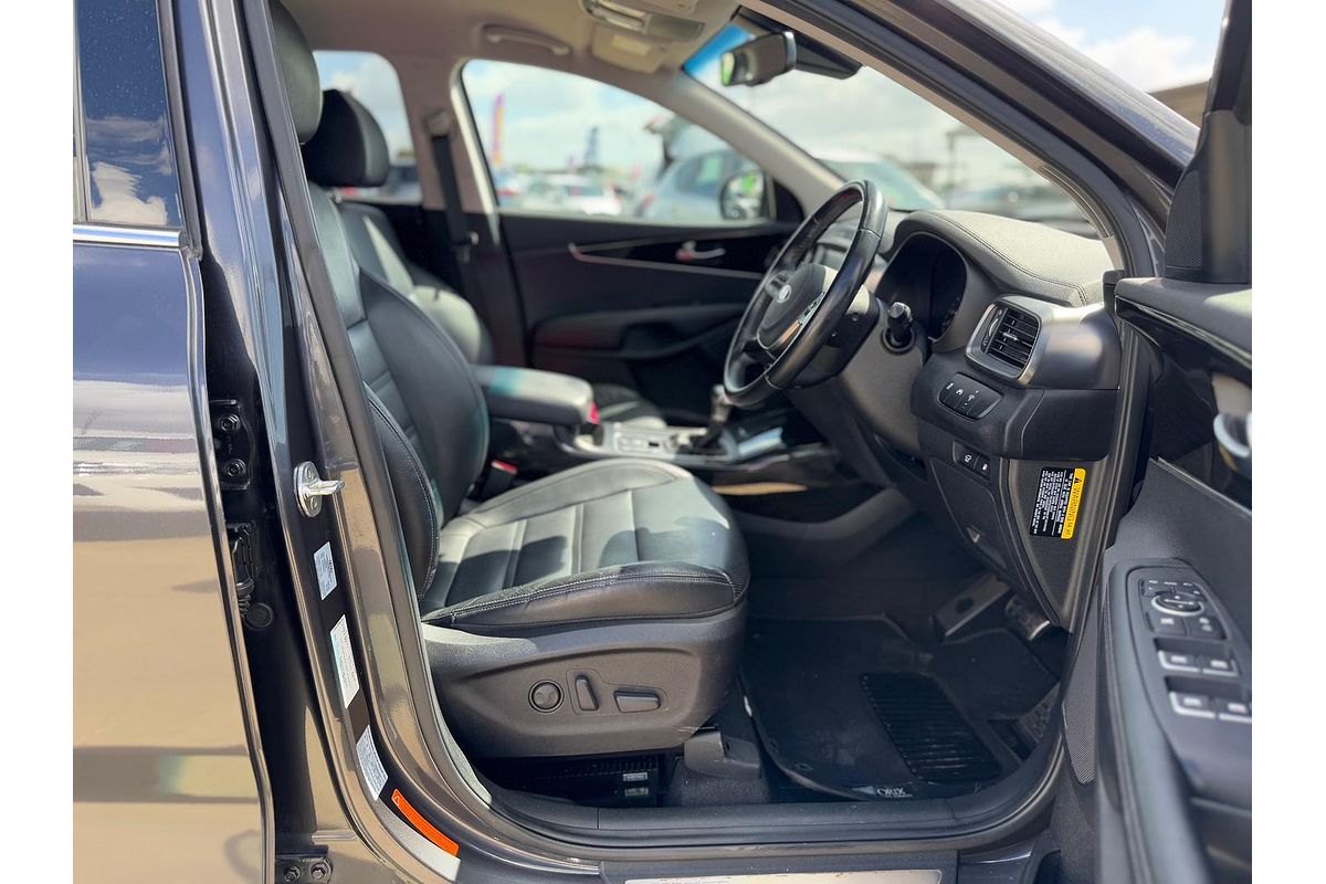 2019 Kia Sorento SLi UM