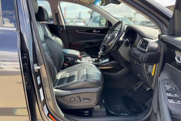 2019 Kia Sorento SLi UM