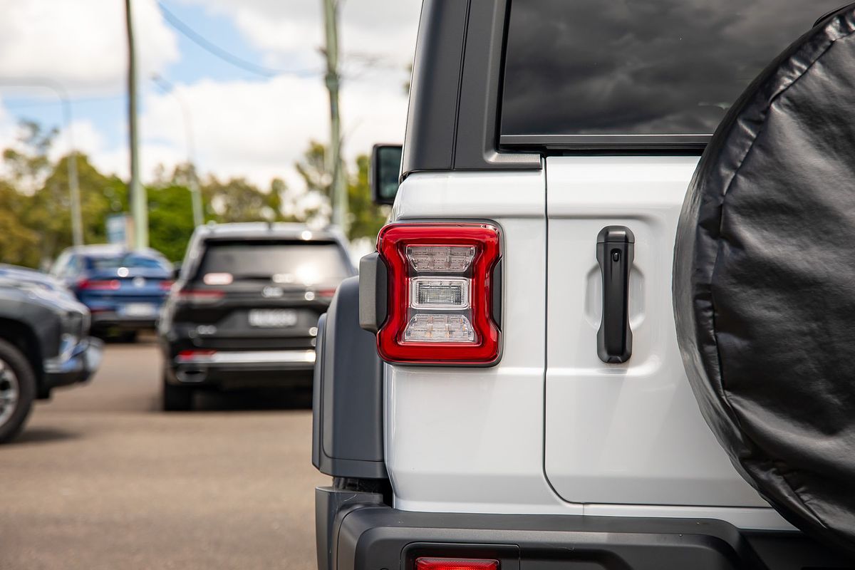 2023 Jeep Wrangler Unlimited Night Eagle JL