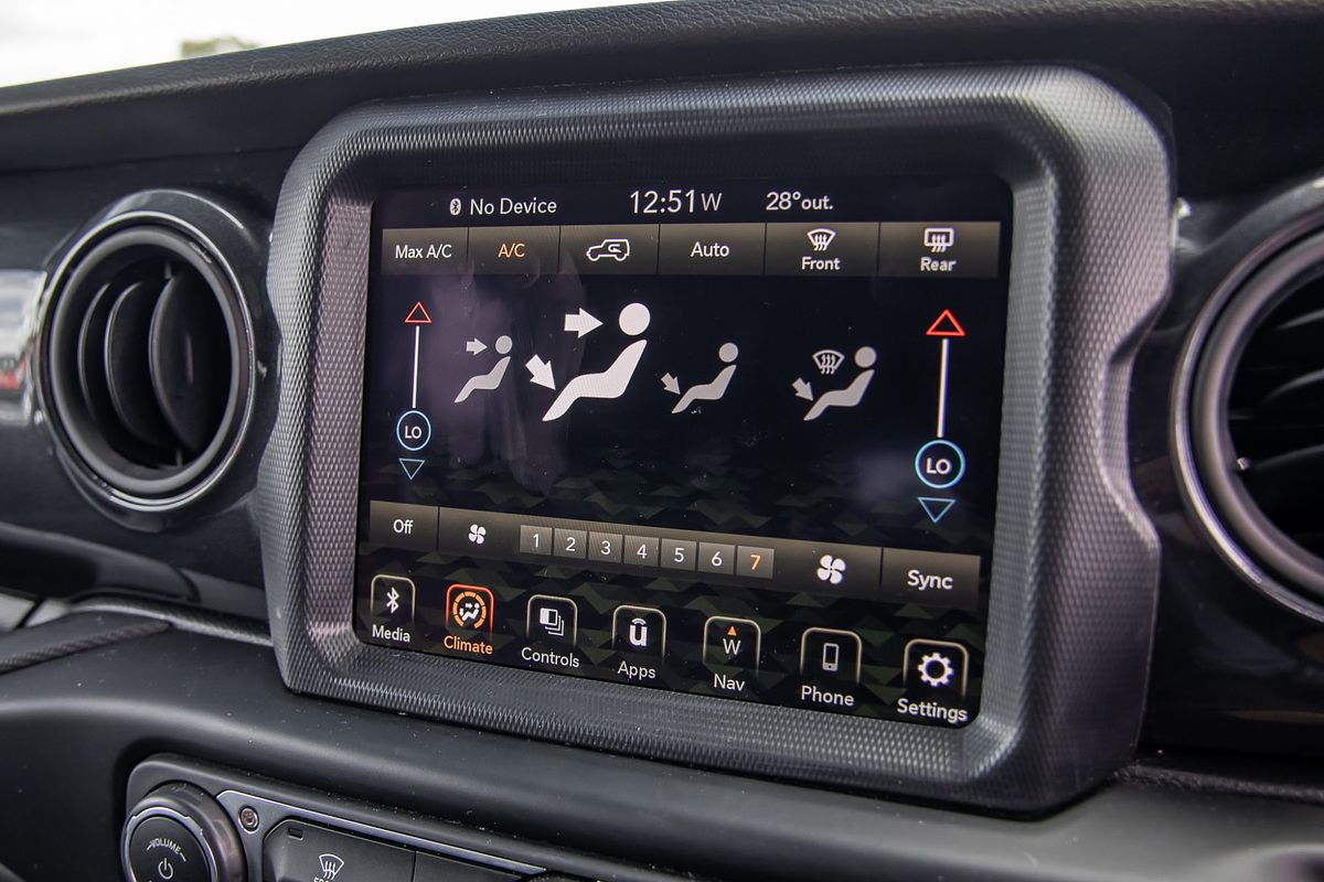 2023 Jeep Wrangler Unlimited Night Eagle JL