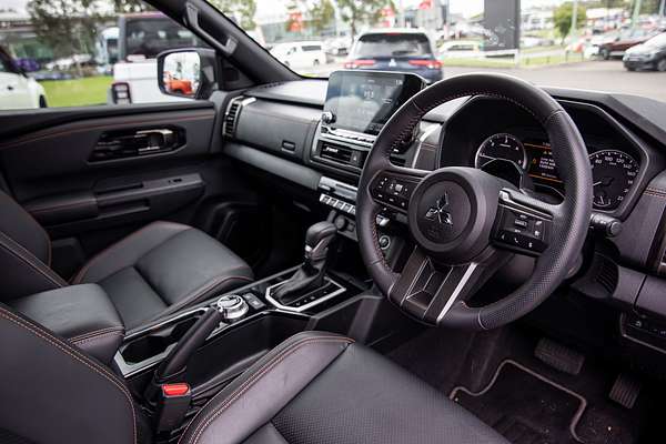 2024 Mitsubishi Triton GSR MV 4X4