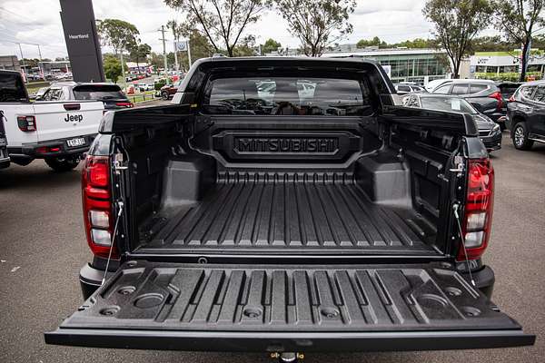 2024 Mitsubishi Triton GSR MV 4X4