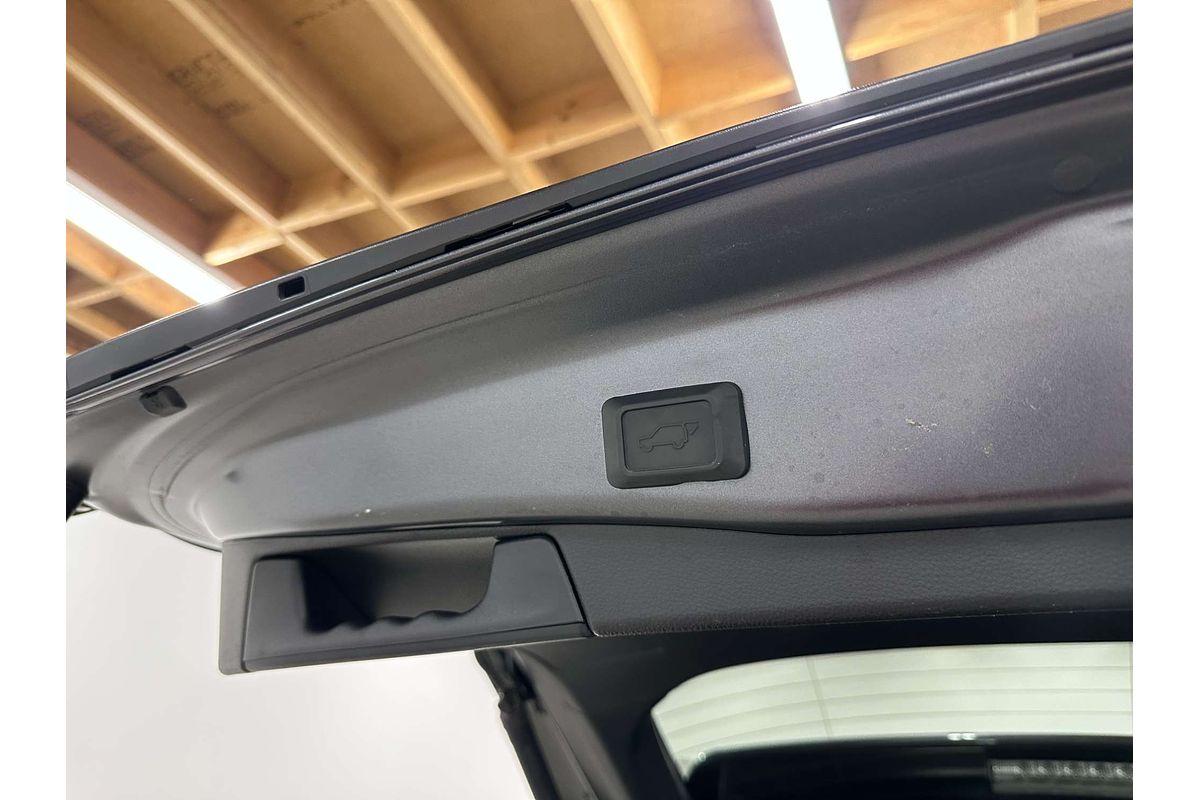 2021 Toyota RAV4 Cruiser AXAH52R