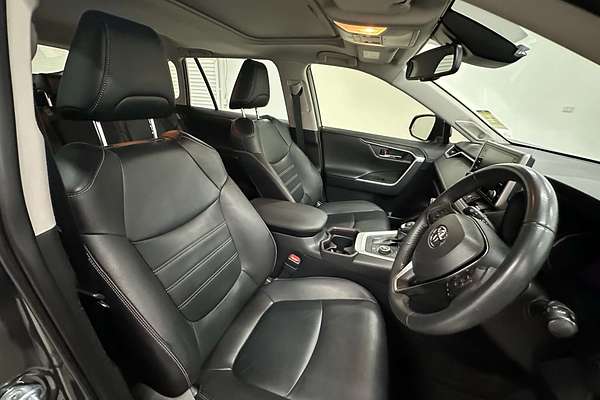 2021 Toyota RAV4 Cruiser AXAH52R