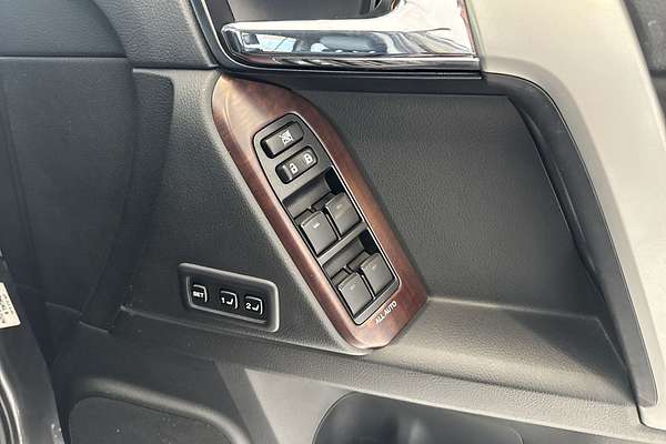 2016 Toyota Landcruiser Prado Kakadu GDJ150R