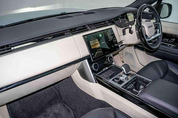 2023 Land Rover Range Rover P530 HSE L460