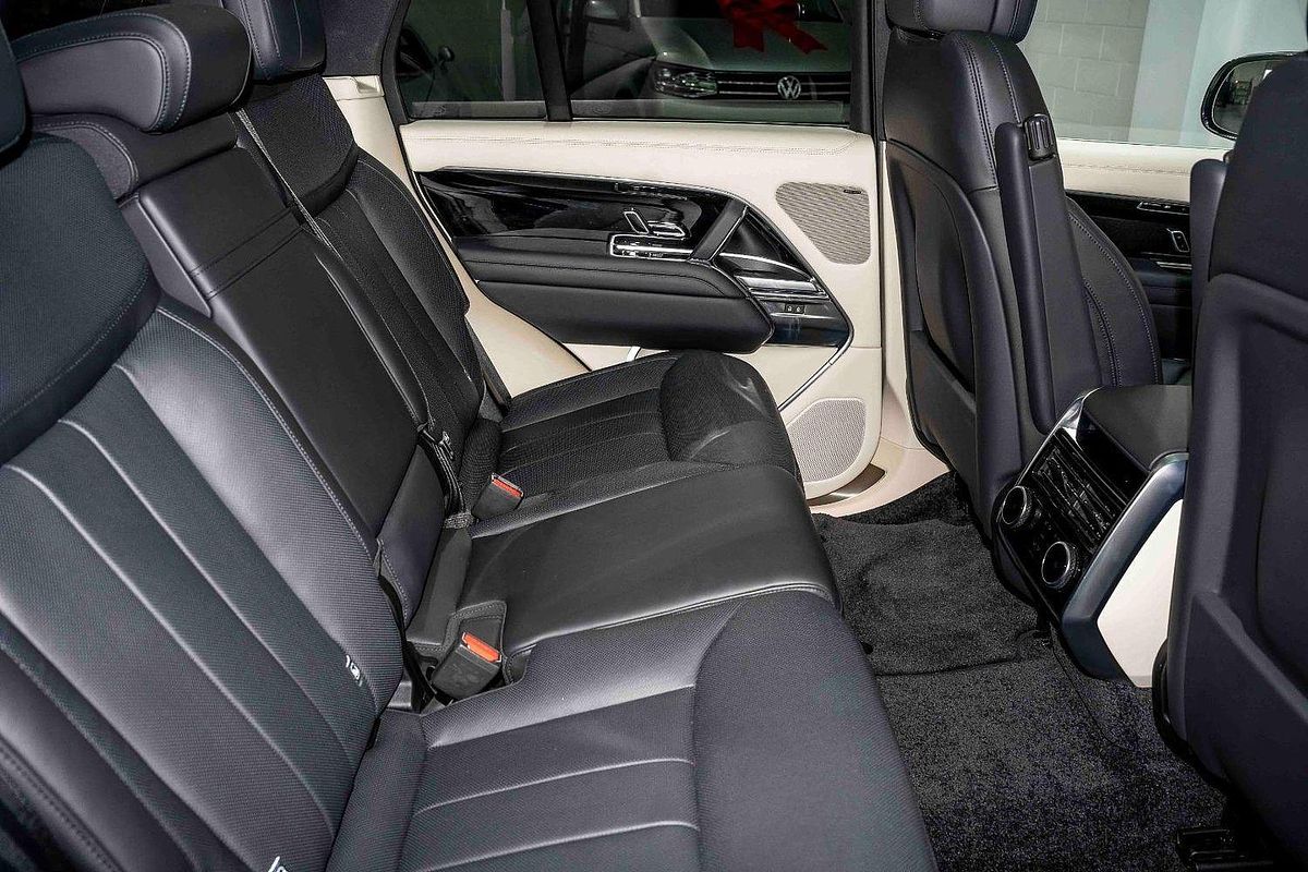 2023 Land Rover Range Rover P530 HSE L460