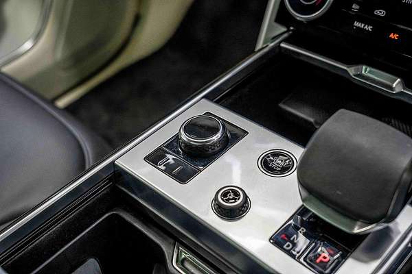 2023 Land Rover Range Rover P530 HSE L460