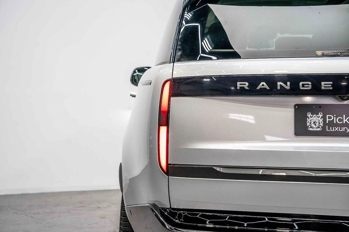 2023 Land Rover Range Rover P530 HSE L460