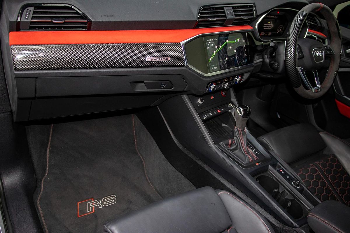 2022 Audi RS Q3 F3