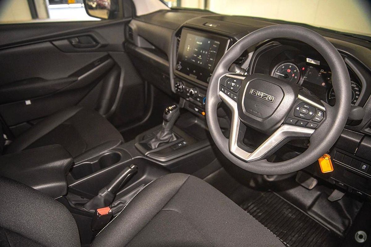 2024 Isuzu D-MAX SX 4X4
