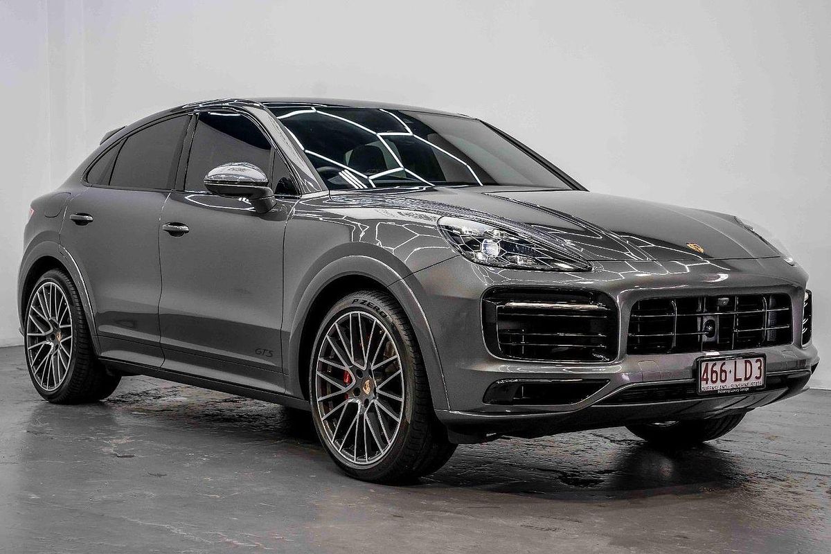 2023 Porsche Cayenne GTS 9YB