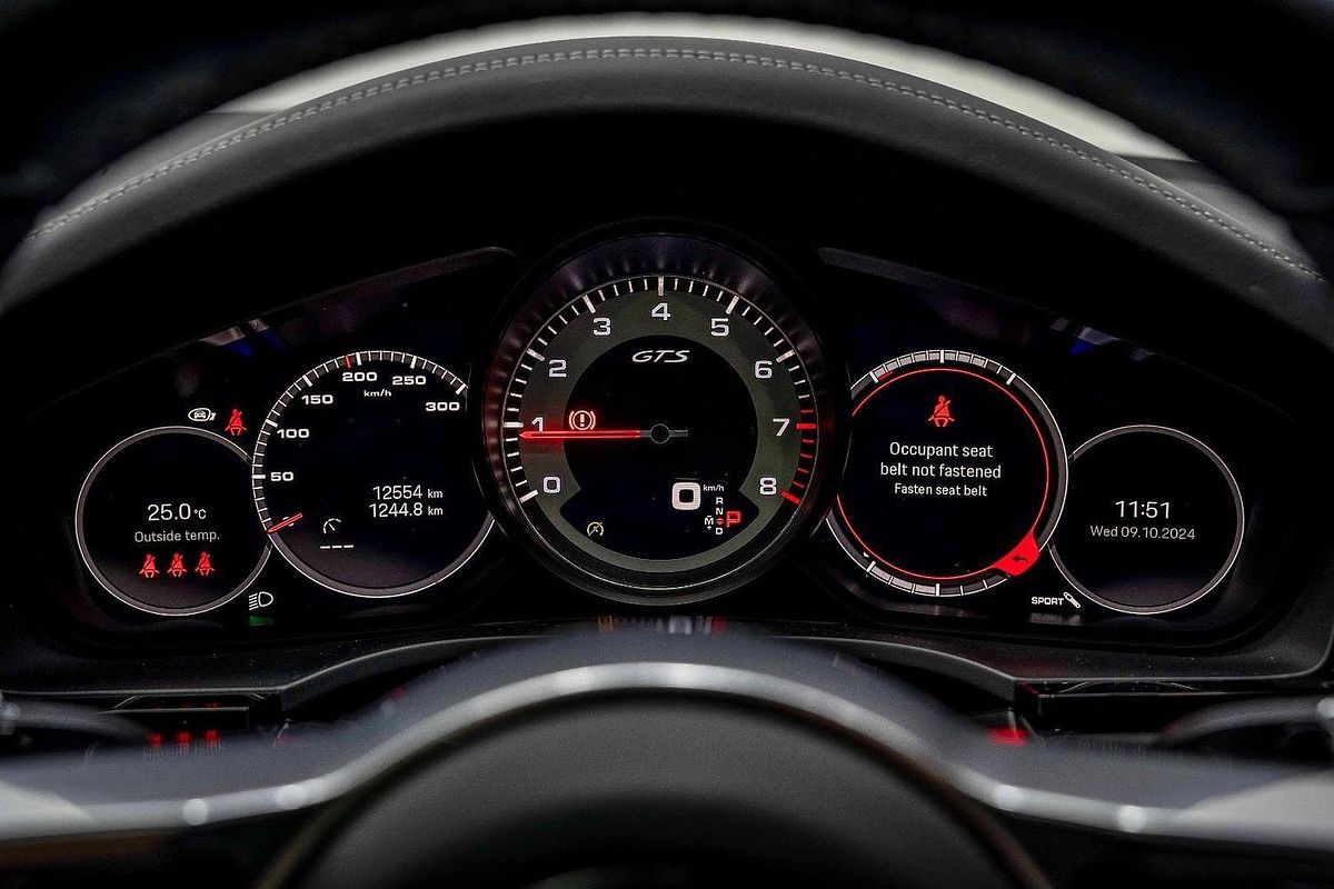 2023 Porsche Cayenne GTS 9YB