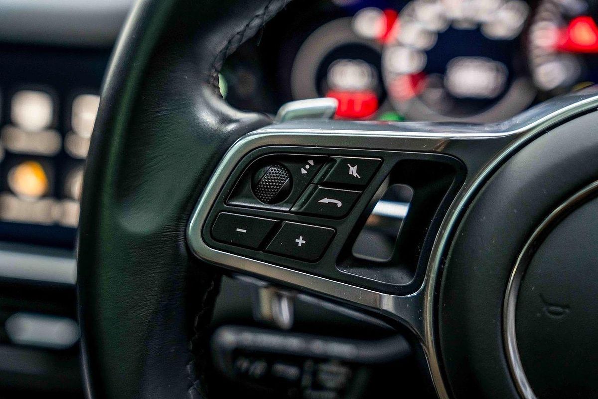 2023 Porsche Cayenne GTS 9YB