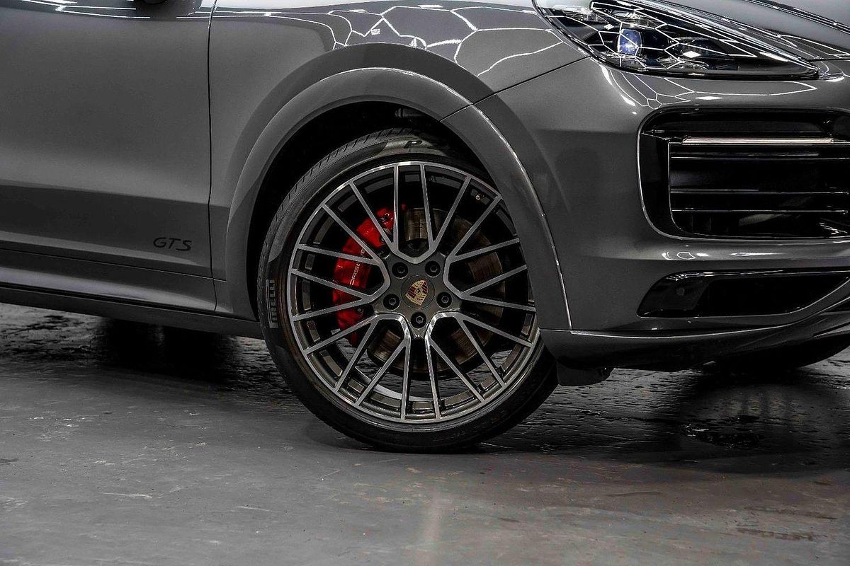 2023 Porsche Cayenne GTS 9YB