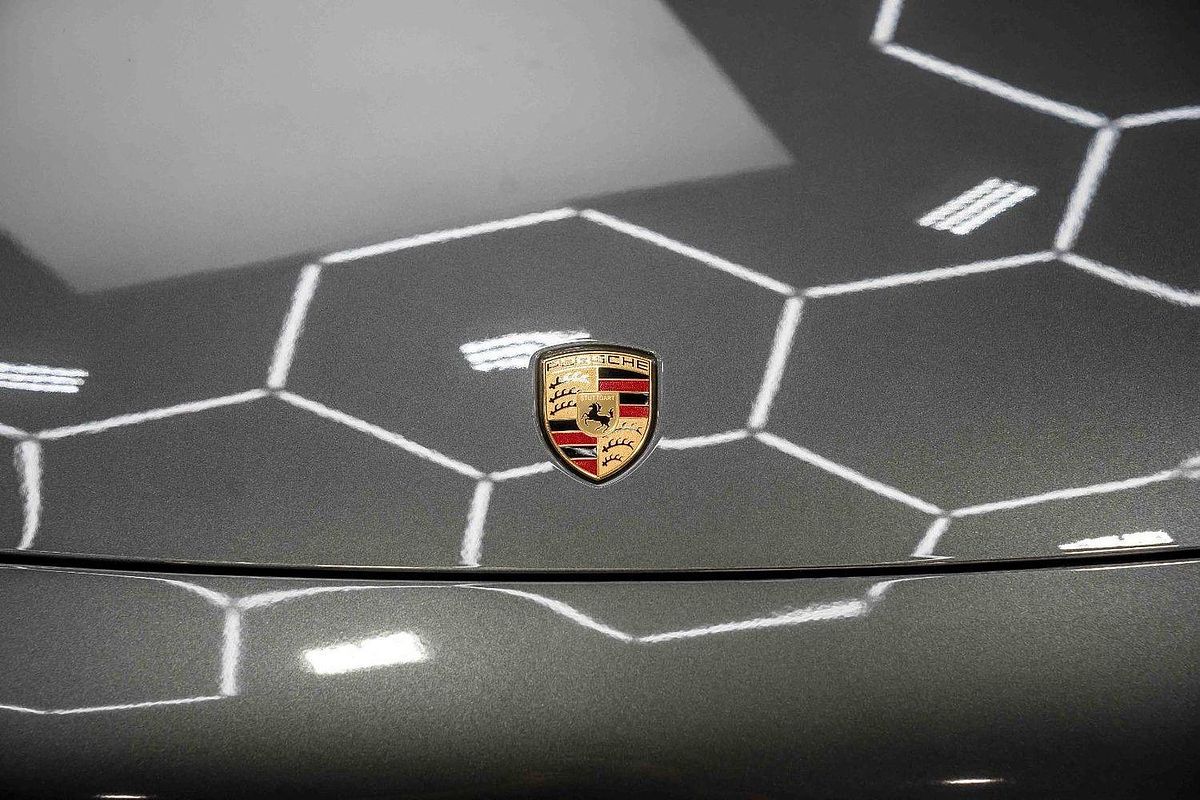 2023 Porsche Cayenne GTS 9YB