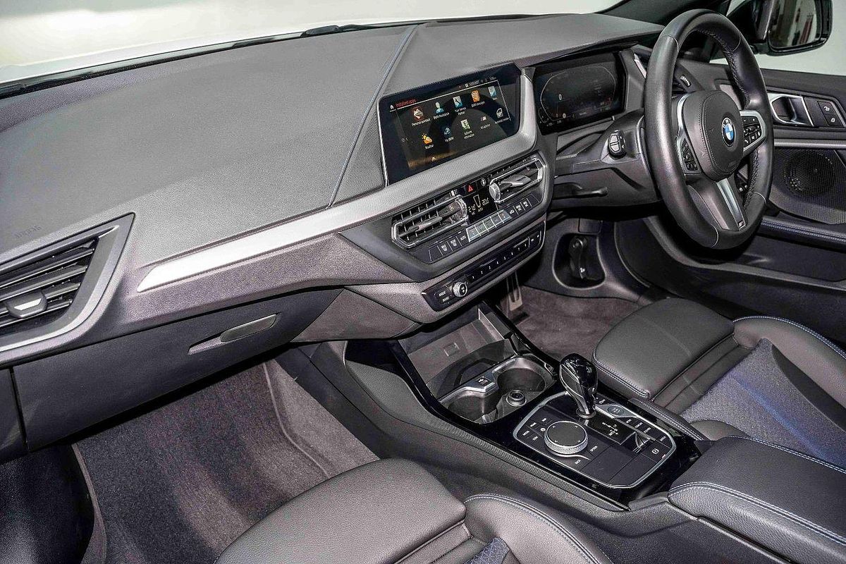 2023 BMW 2 Series 218i M Sport F44