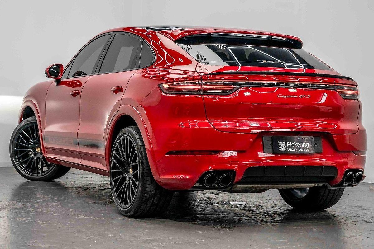 2022 Porsche Cayenne GTS 9YB