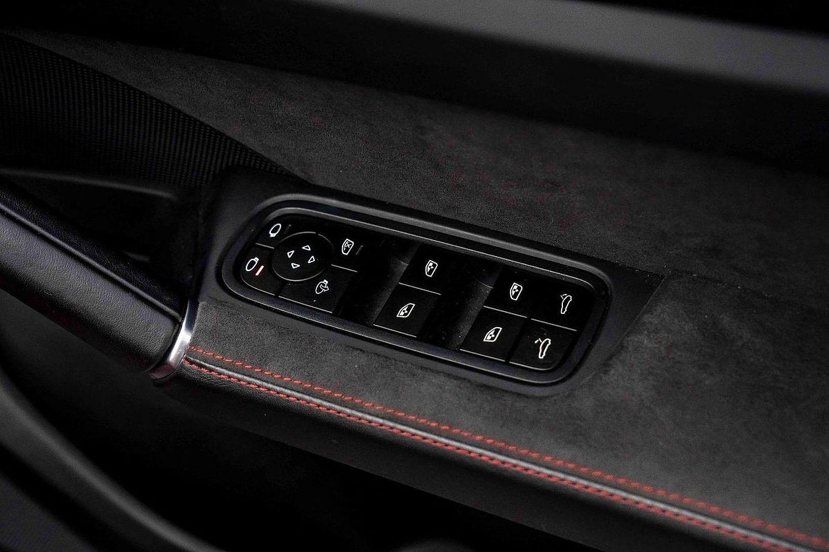 2022 Porsche Cayenne GTS 9YB