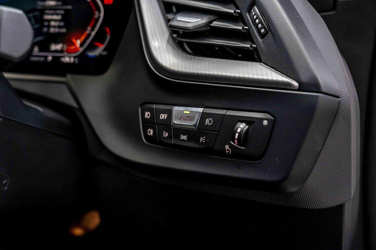 2023 BMW 2 Series 218i M Sport F44