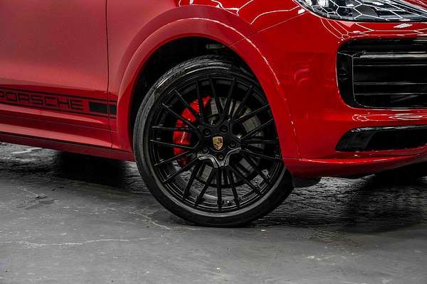 2022 Porsche Cayenne GTS 9YB