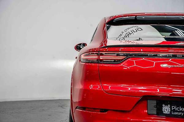 2022 Porsche Cayenne GTS 9YB