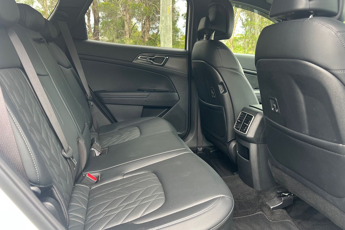 2022 Kia Sportage SX+ NQ5